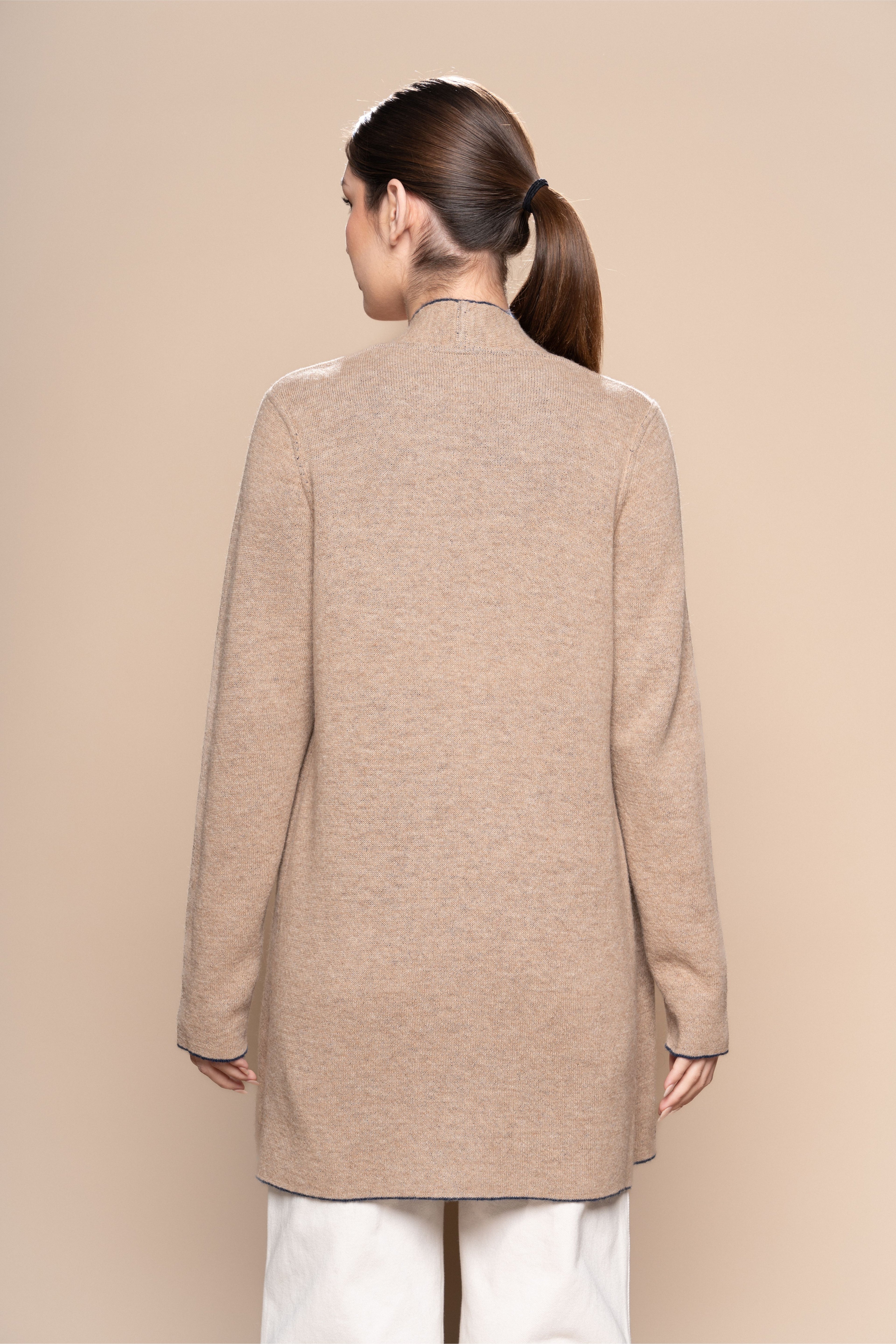 Andes Cardigan – Navy Blue & Beige