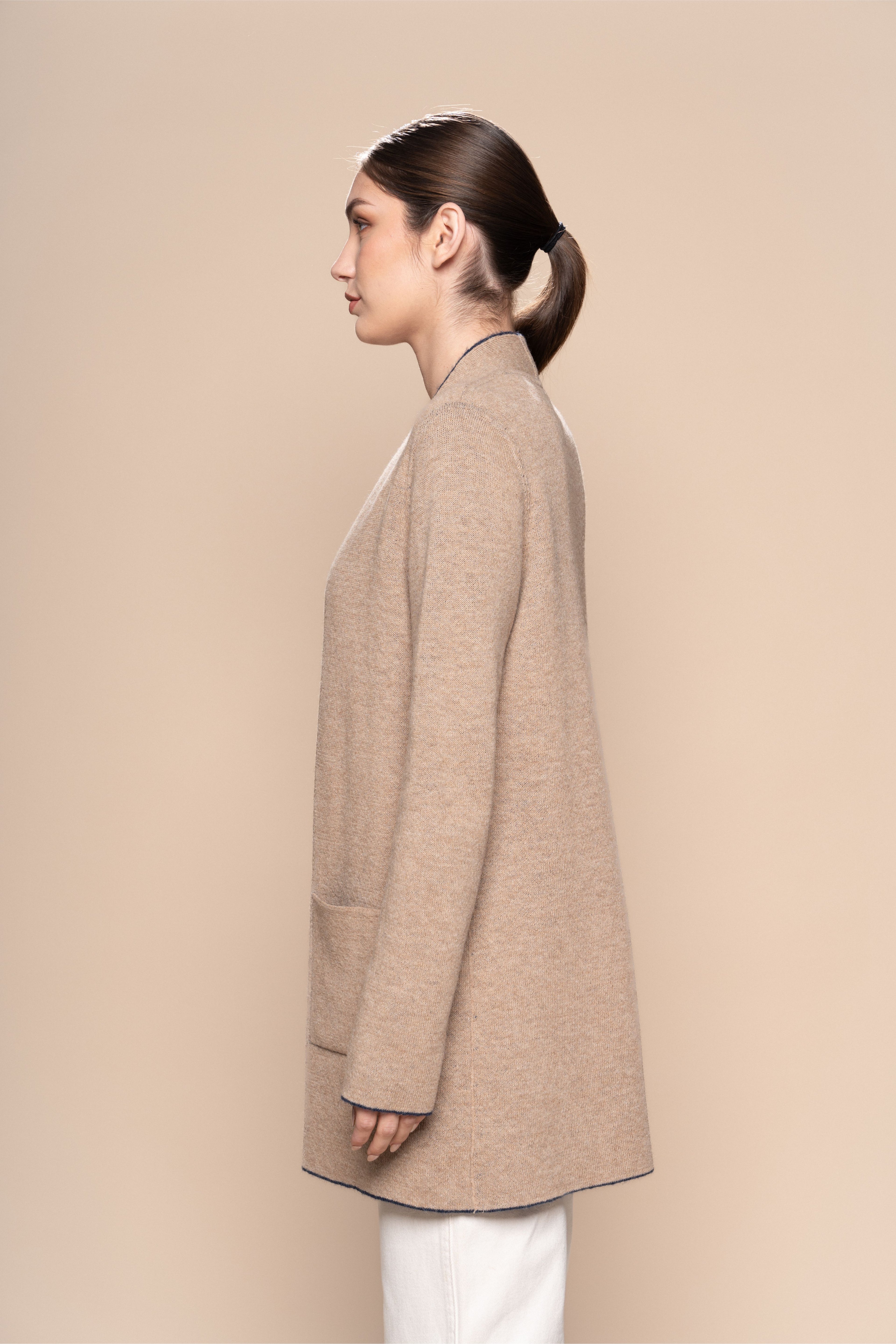 Andes Cardigan – Navy Blue & Beige